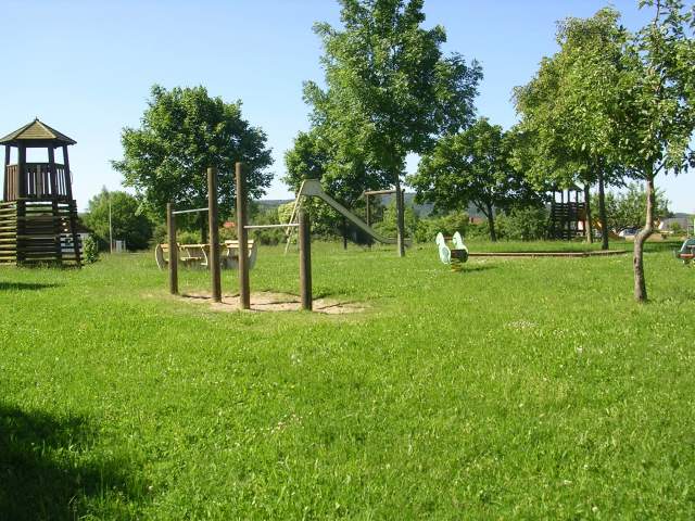 Kinderspielplatz an der Mainfeldhalle